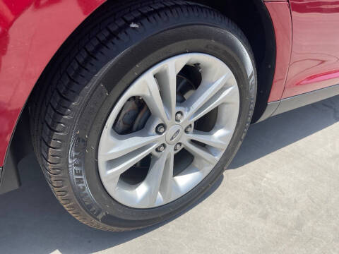2013 Ford Taurus SEL