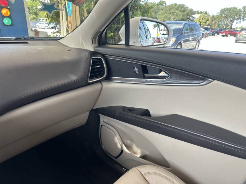 2016 Lincoln MKX Select