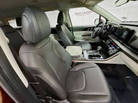 2022 Kia Carnival EX