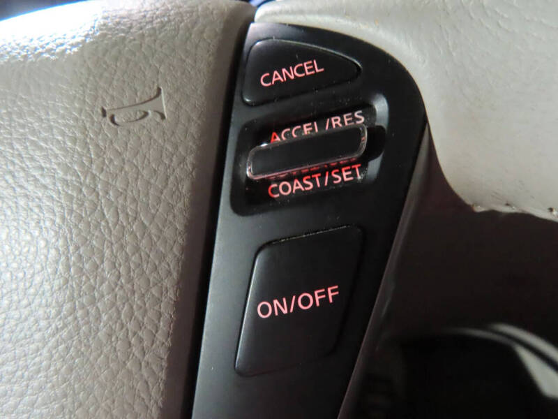 2016 Nissan Quest