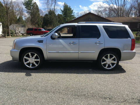 2010 Cadillac Escalade for sale at Lou Rivers Used Cars in Palmer MA