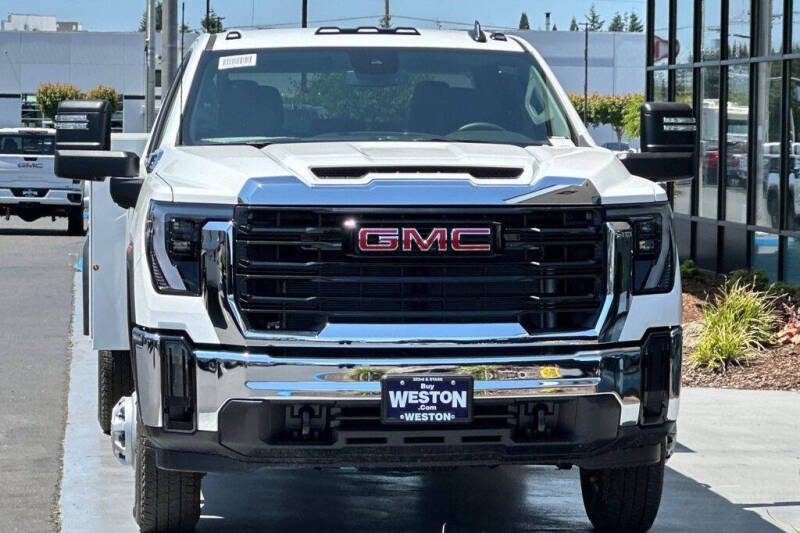 2025 GMC Sierra 3500HD