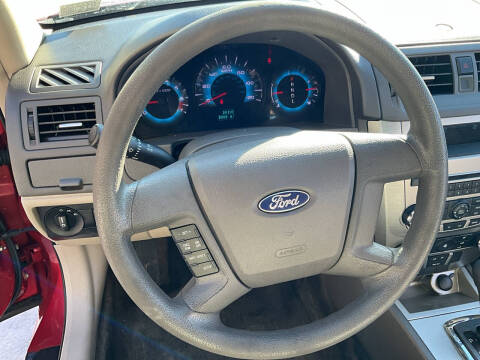 2010 Ford Fusion S