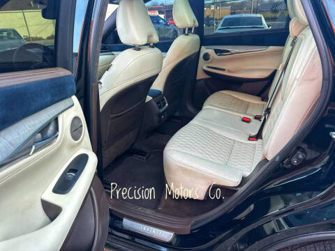 2019 Infiniti QX50 Essential
