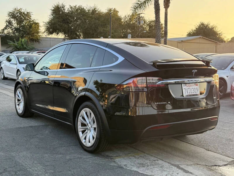 2016 Tesla Model X 75D