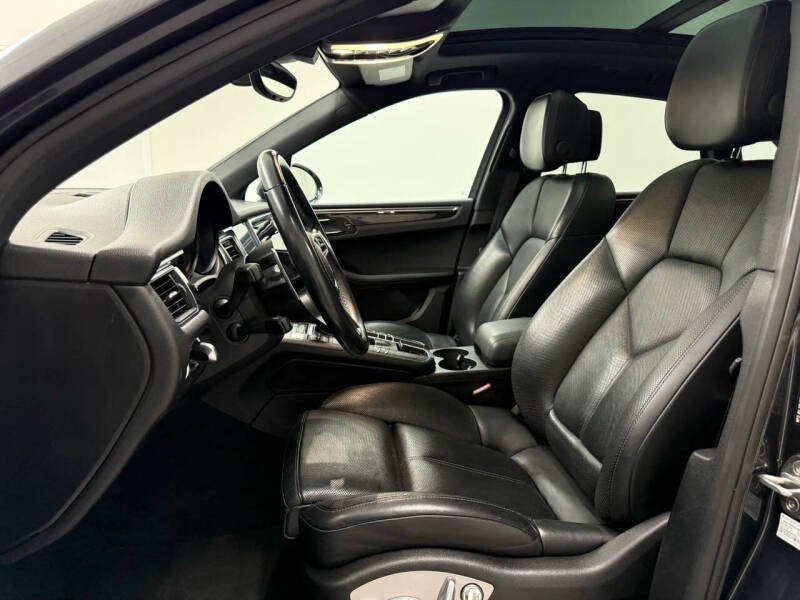 2018 Porsche Macan S