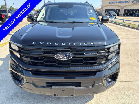 2025 Ford Expedition Active