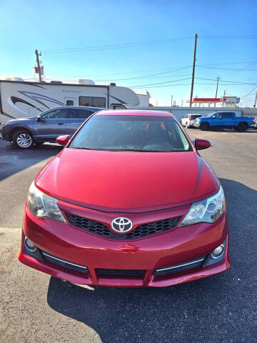 2014 Toyota Camry SE