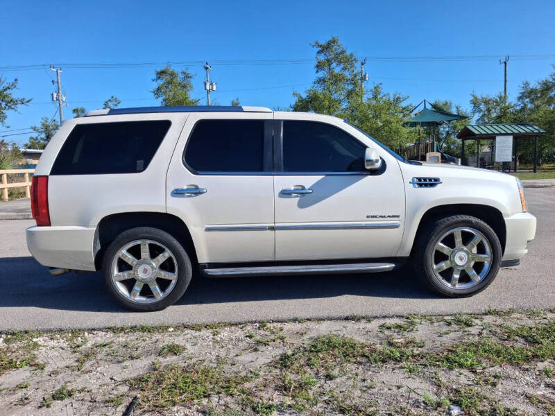 2013 Cadillac Escalade Luxury