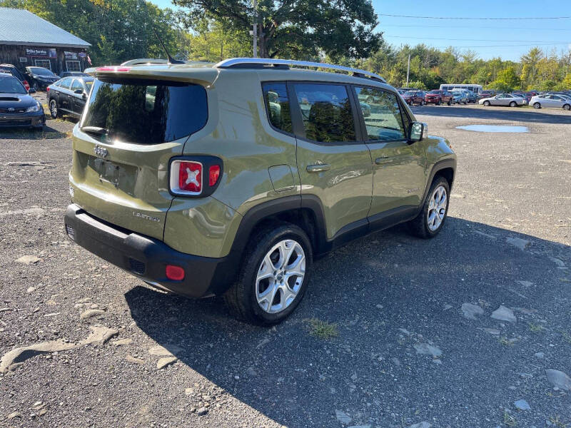 2015 Jeep Renegade Limited photo 5