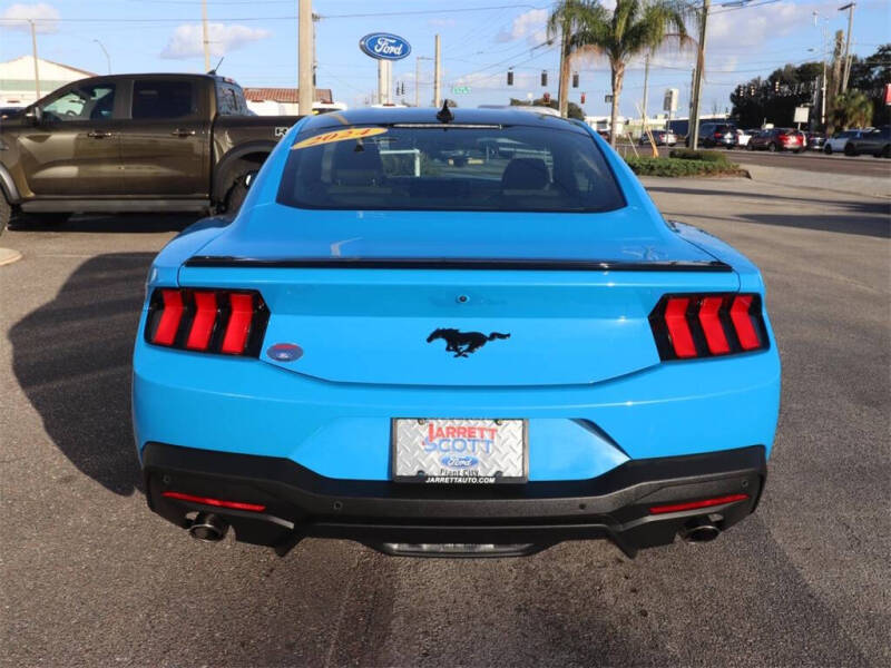 2024 Ford Mustang EcoBoost