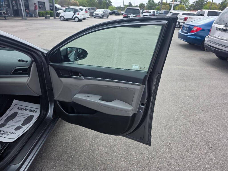 2019 Hyundai Elantra