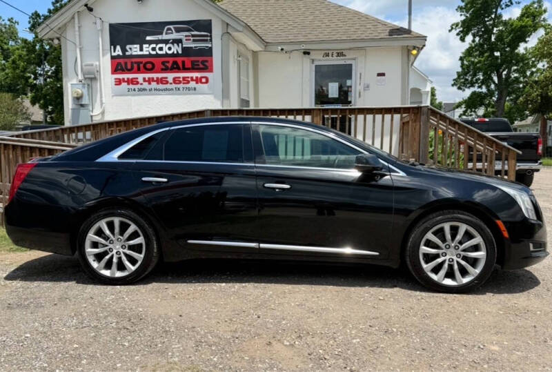 2017 Cadillac XTS Standard