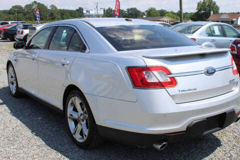2010 Ford Taurus SHO