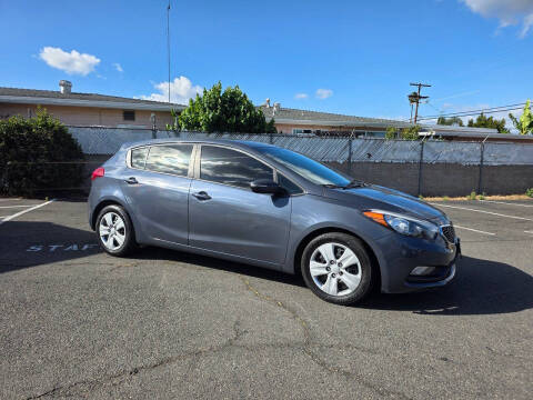 2016 Kia Forte5 LX