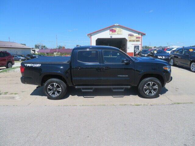 2018 Toyota Tacoma for sale at Jefferson St Motors in Waterloo IA