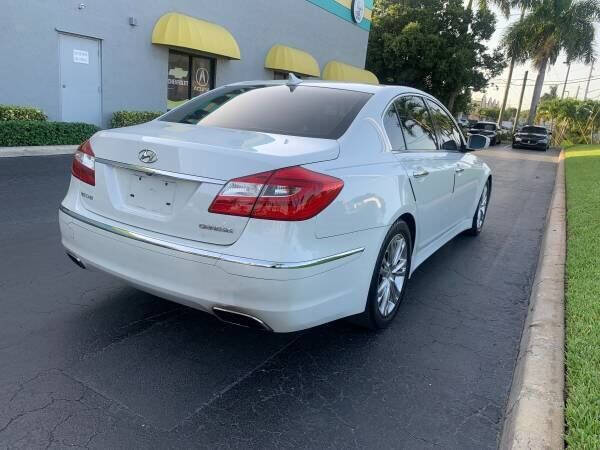 2012 Hyundai Genesis  - $12,999