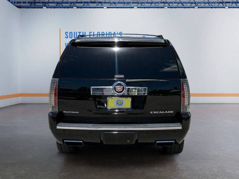 2014 Cadillac Escalade Platinum