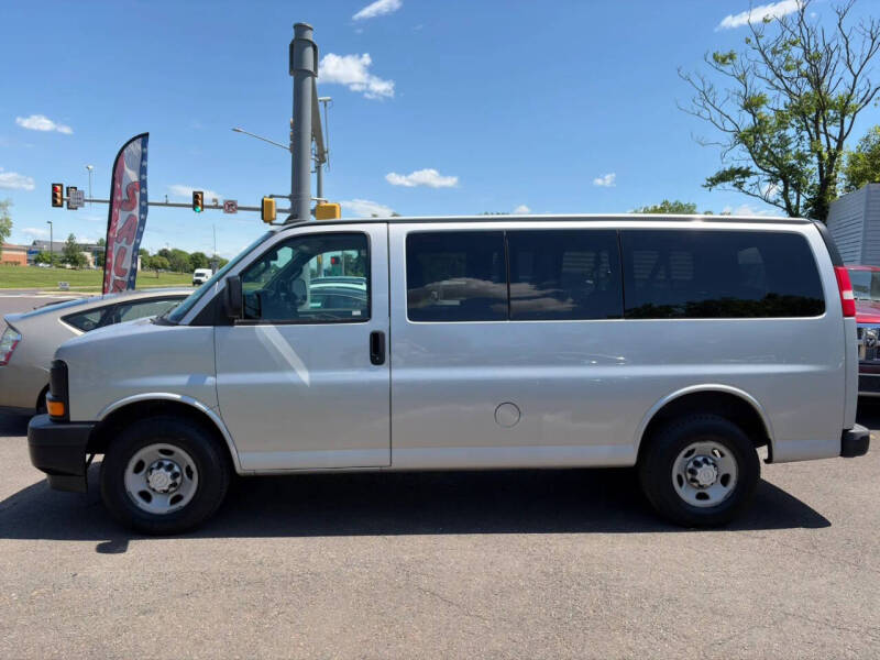 2017 Chevrolet Express LS 2500