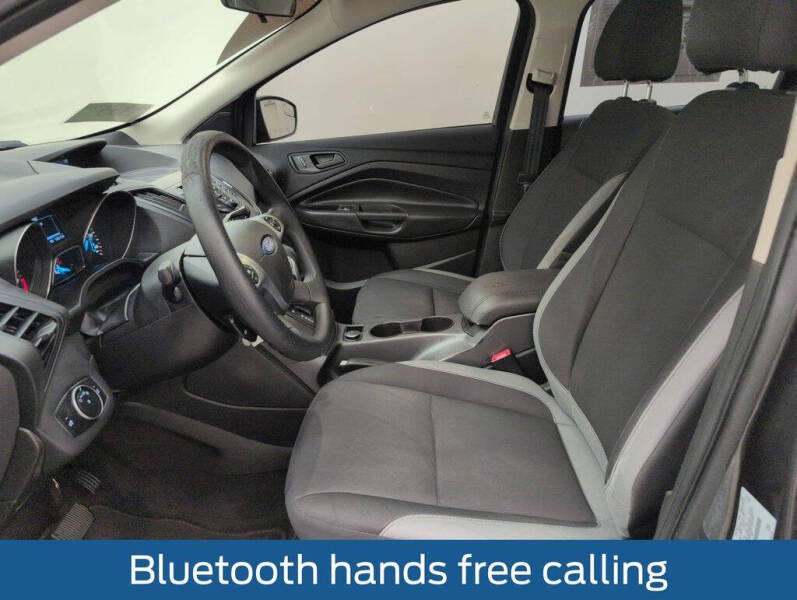 2016 Ford Escape S