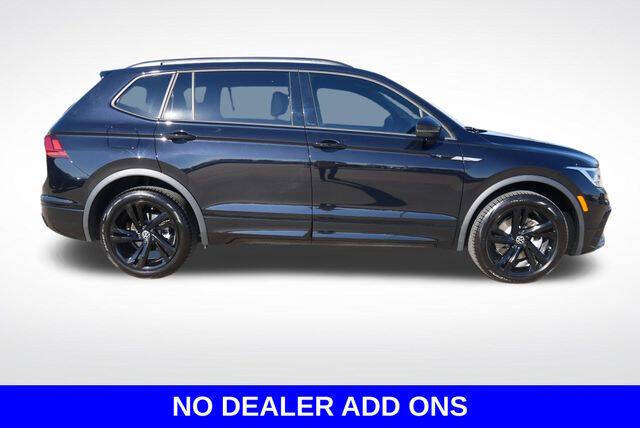 Used 2024 Volkswagen Tiguan SE R-LINE BLACK with VIN 3VVCB7AX1RM112555 for sale in Lewisville, TX