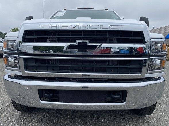 2024 Chevrolet Silverado 5500HD