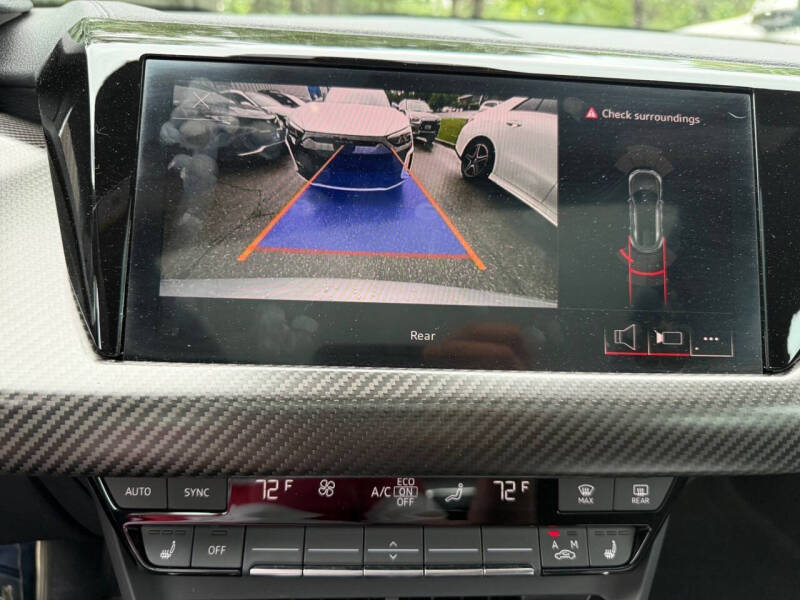 2022 Audi e-tron GT quattro Premium Plus