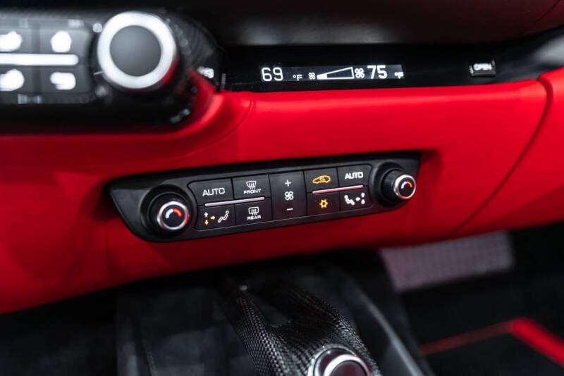 2023 Ferrari 812 GTS