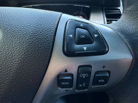 2016 Ford Taurus SEL