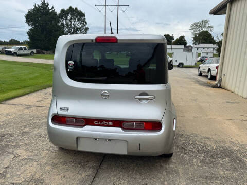 2011 Nissan cube 1.8