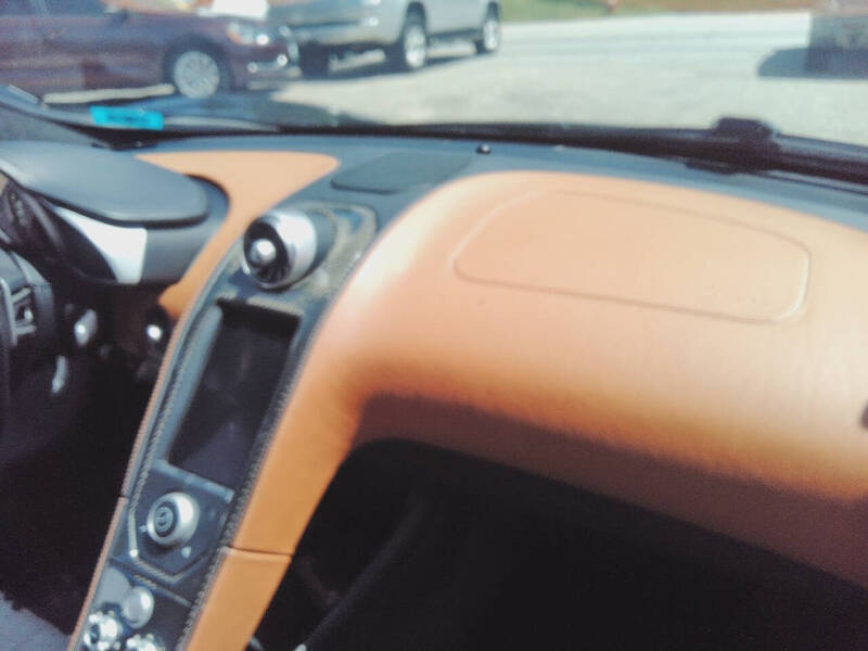 2012 McLaren MP4-12C