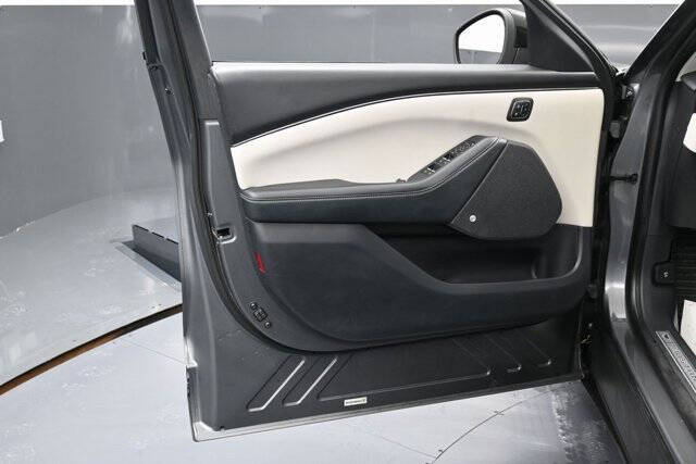 2021 Ford Mustang Mach-E Premium