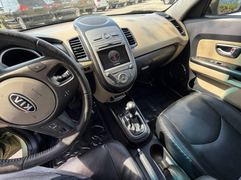 2012 Kia Soul !
