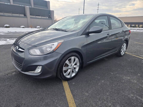 2013 Hyundai Accent GLS