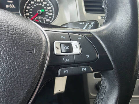 2015 Volkswagen Golf TSI S