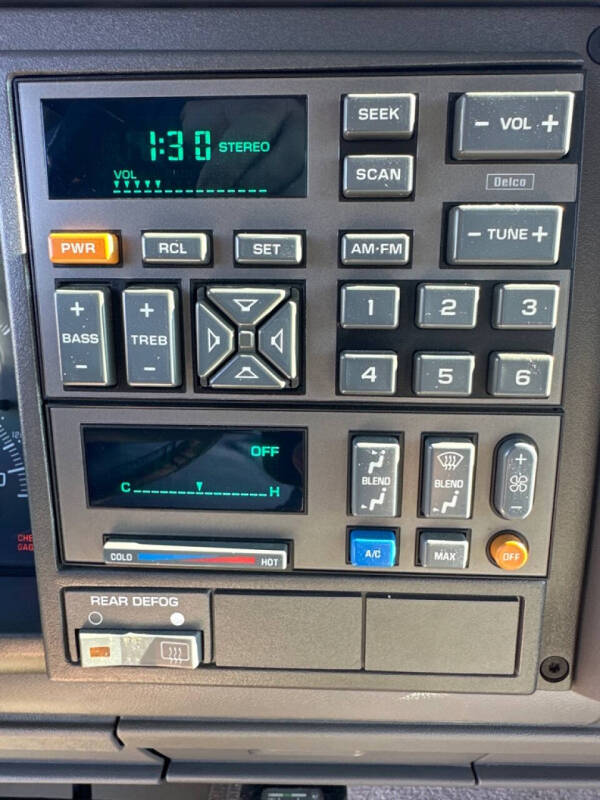 1994 Chevrolet Suburban C1500