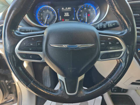 2019 Chrysler Pacifica Touring L