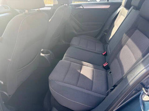 2010 Volkswagen Golf 2.5L PZEV