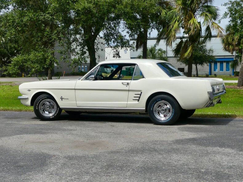 1966 Ford Mustang