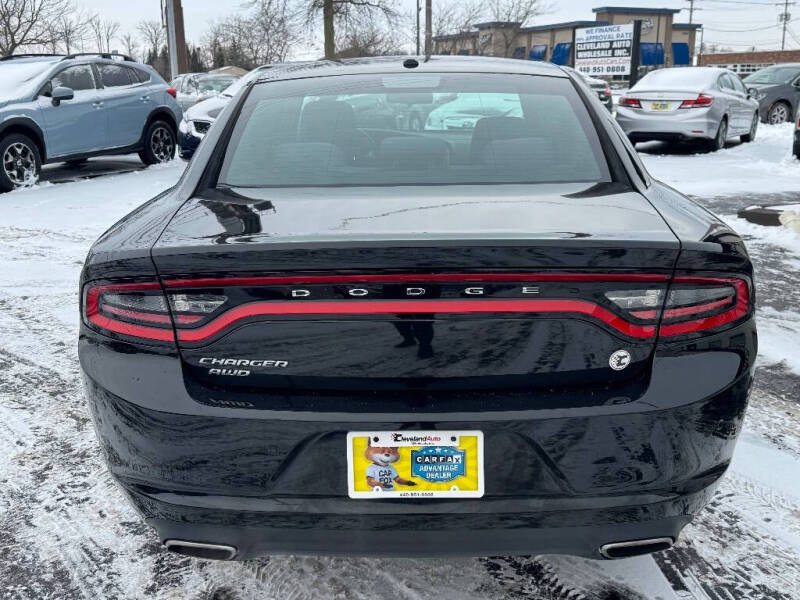 2015 Dodge Charger SE