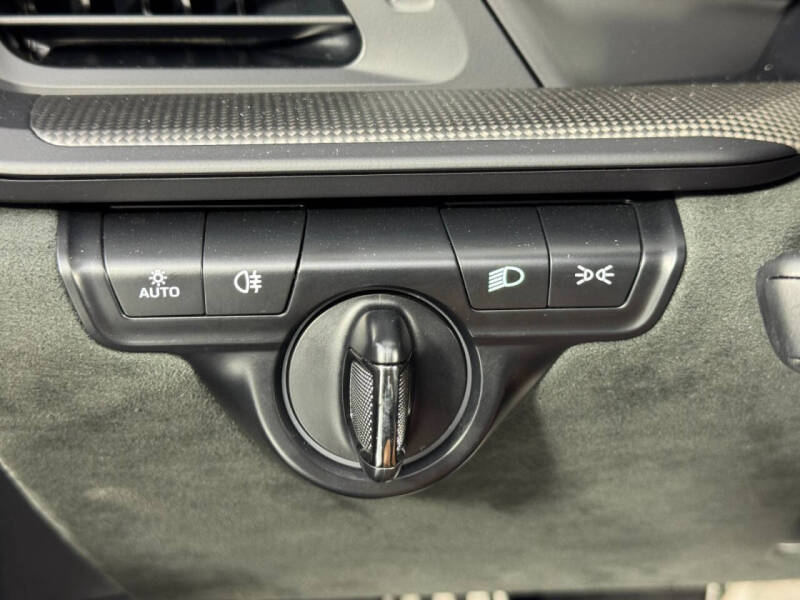 2024 Porsche 911 Targa 4 GTS