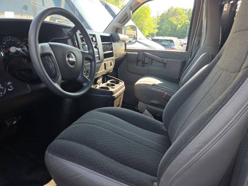 2024 GMC Savana 2500