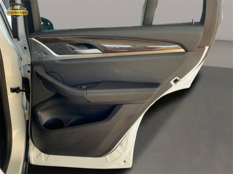 2024 BMW X4 xDrive30i