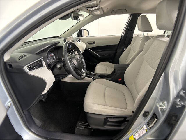 Used 2023 Toyota Corolla Cross LE with VIN 7MUCAABG3PV059762 for sale in Madison, WI