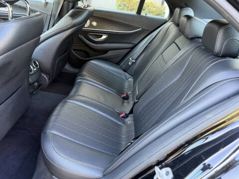 2019 Mercedes-Benz E-Class E 300