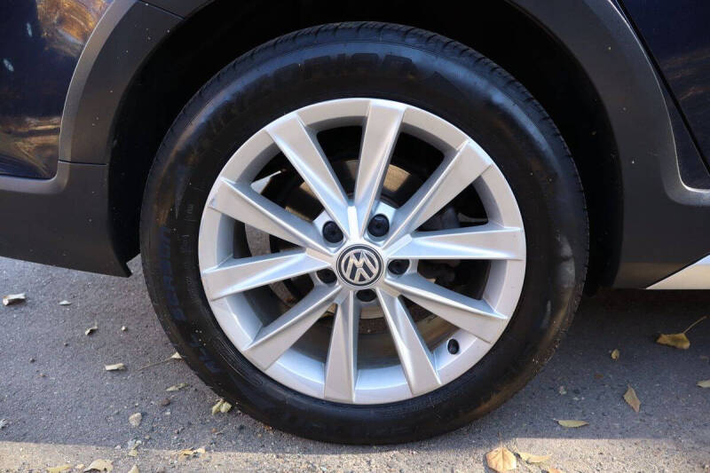 2017 Volkswagen Golf Alltrack