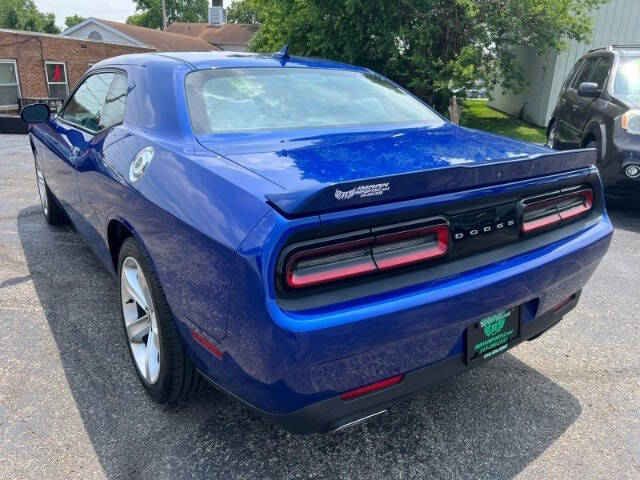 2018 Dodge Challenger SXT