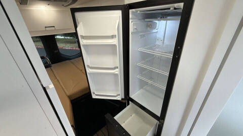 2024 Mercedes-Benz Sprinter