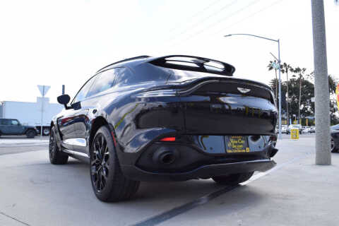 2021 Aston Martin DBX