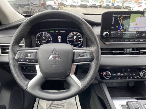 2023 Mitsubishi Outlander PHEV SEL
